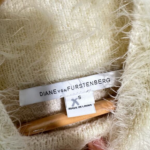 Diane Von Furstenberg fur trimmed Knit Dress Ivory Size S luxury whimsical NWOT - Picture 7 of 13